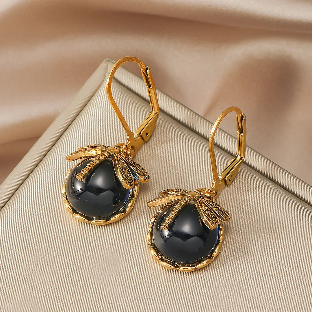 Náušnice s vážkou ve tvaru koule z antického stříbra