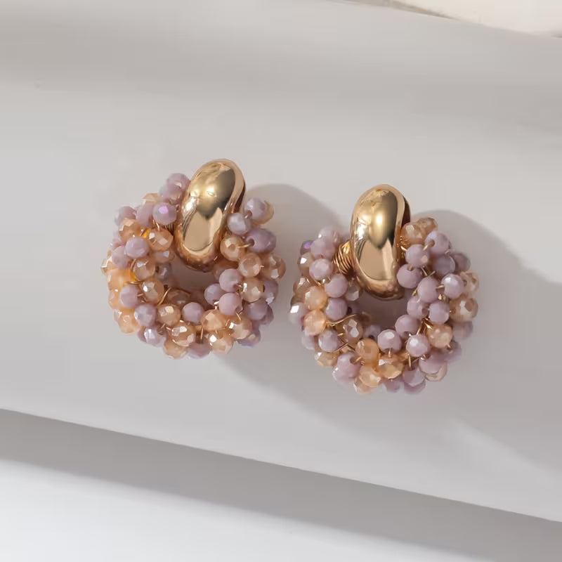 Pár bohémských ručně vyráběných náušnic s korálkami