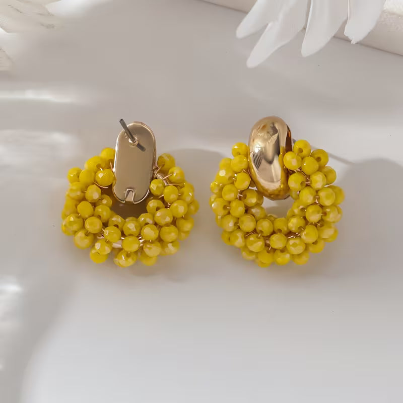 Pár bohémských ručně vyráběných náušnic s korálkami