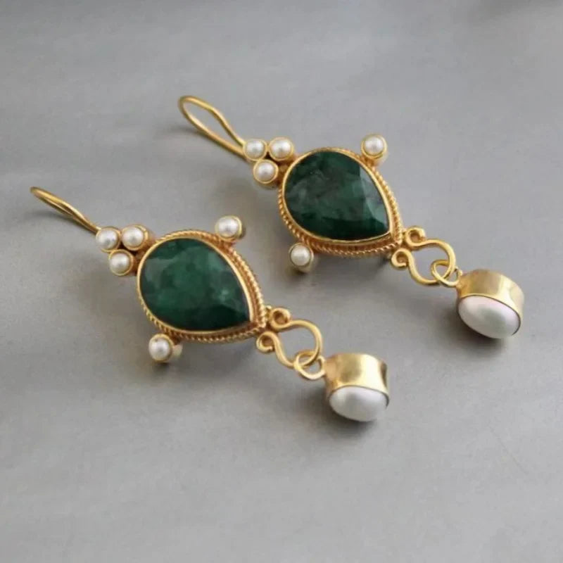 Brincos Vintage com Rubi e Pérola